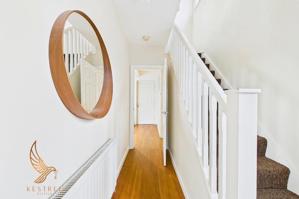 Property photo 2 of 21 Bell Lane_20251106_083148_0001.Png