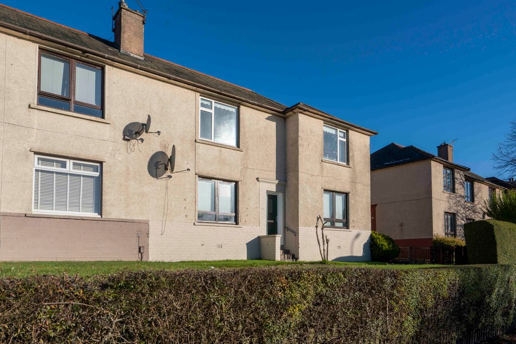 Property photo 1 of 19 56 Stuart Terrace, Bathgate, Eh48 1Eg (13)