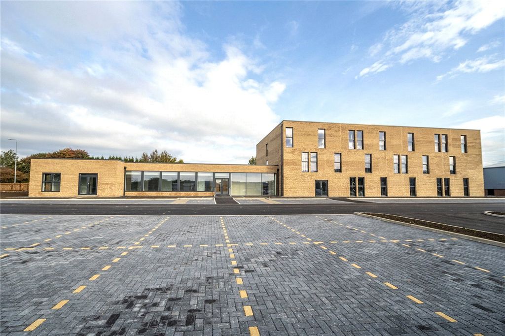 Property photo 2 of 7 Picture No. 02