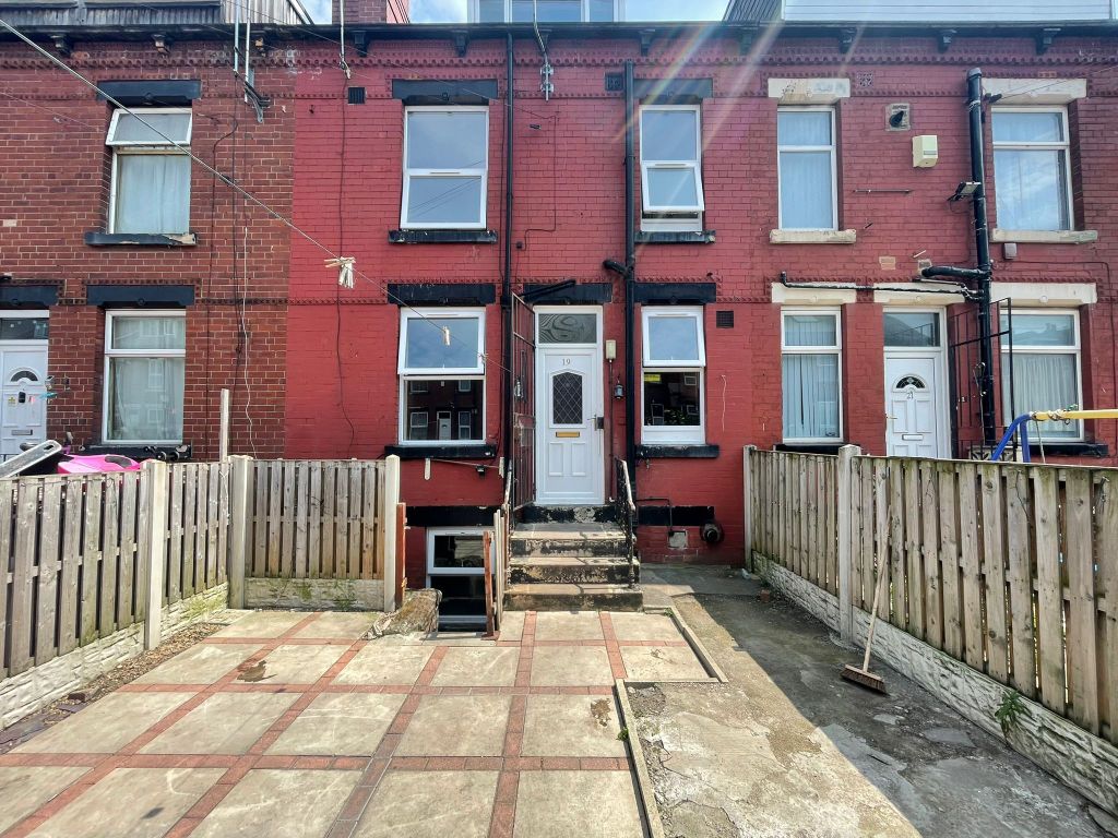 Property photo 1 of 1