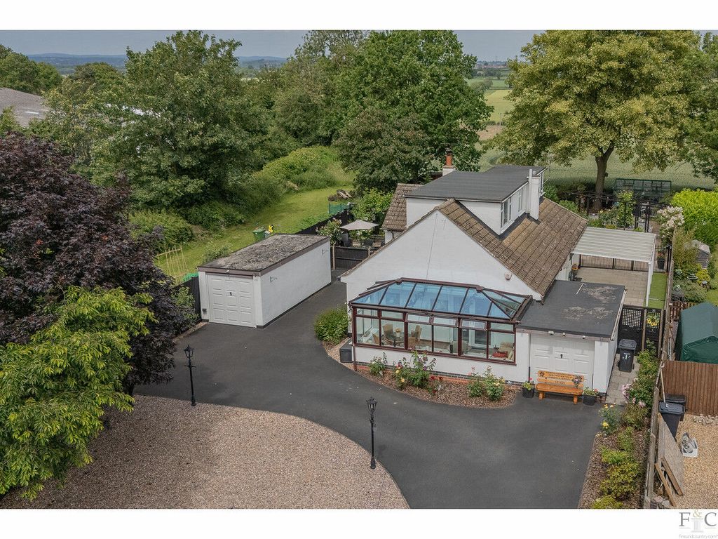 Property photo 1 of 39