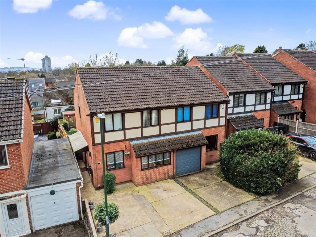 Property photo 1 of 18 Front_3.Jpeg