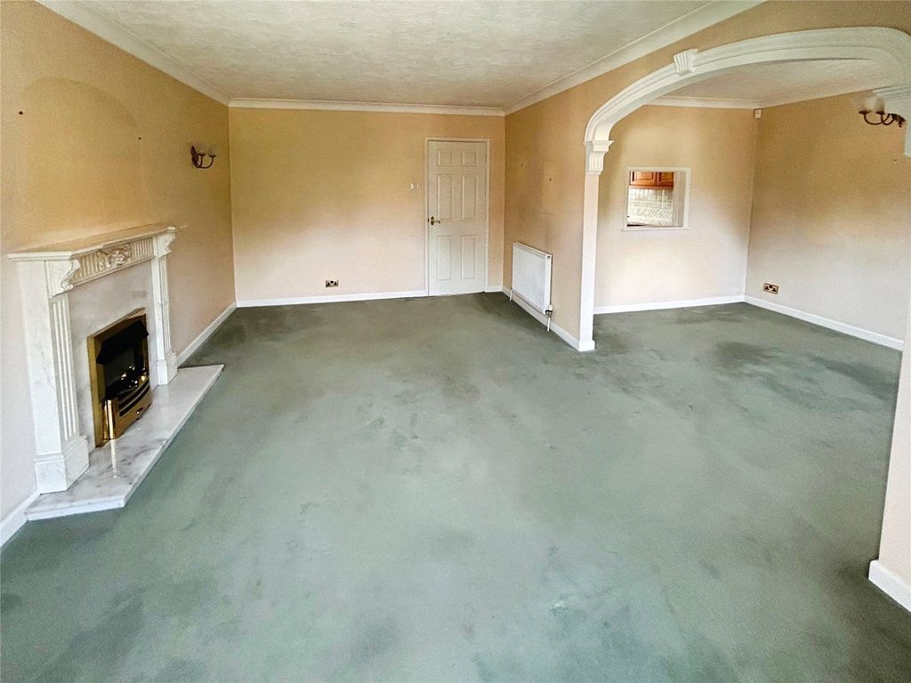 Property photo 3 of 17 Picture No. 19