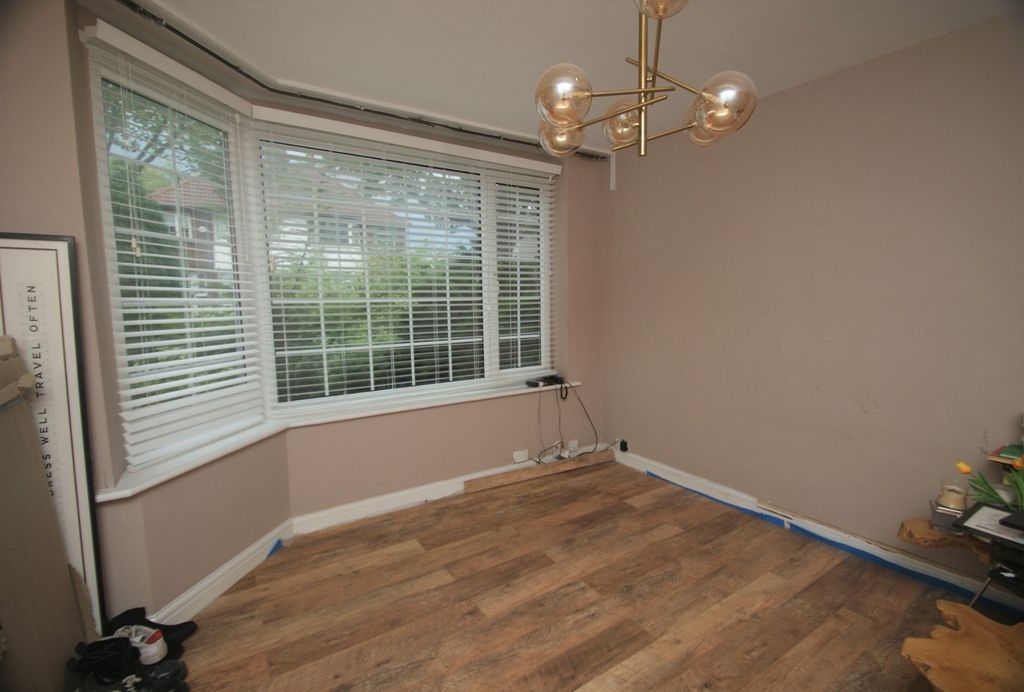 Property photo 2 of 14 0 General