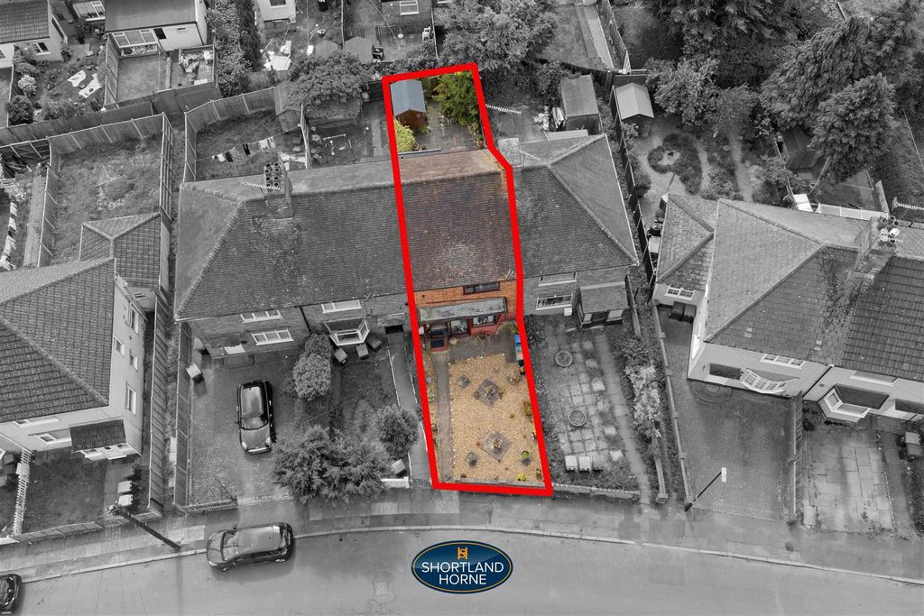 Property photo 2 of 21 77 Dugdale Rd (3 Of 20).Jpg