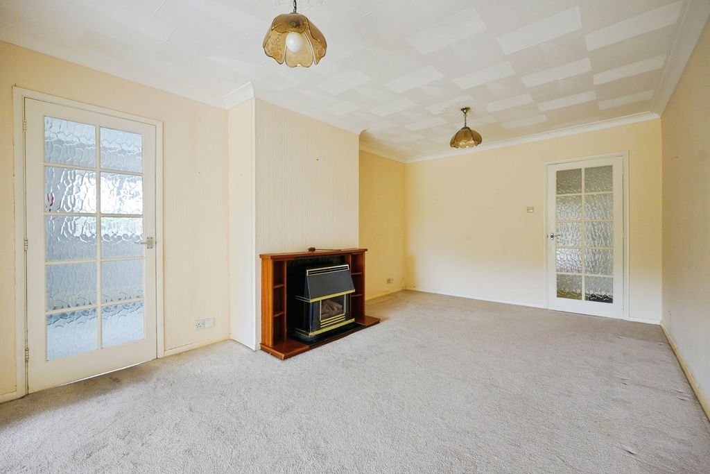 Property photo 3 of 12 Pbox-Img.Jpg