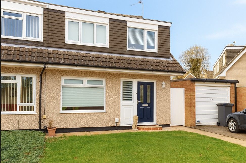 Property photo 1 of 8