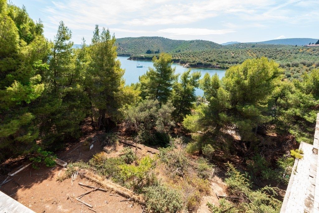 Property photo 3 of 25