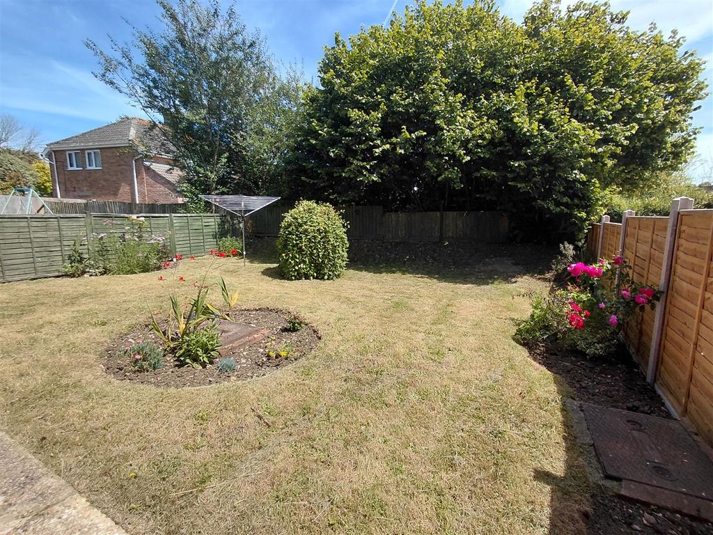 Property photo 2 of 14