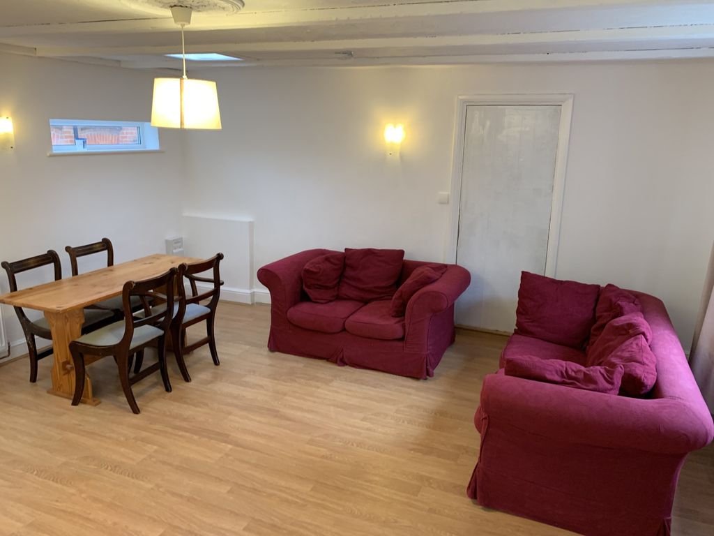 Property photo 2 of 9 Annex Living Area 1