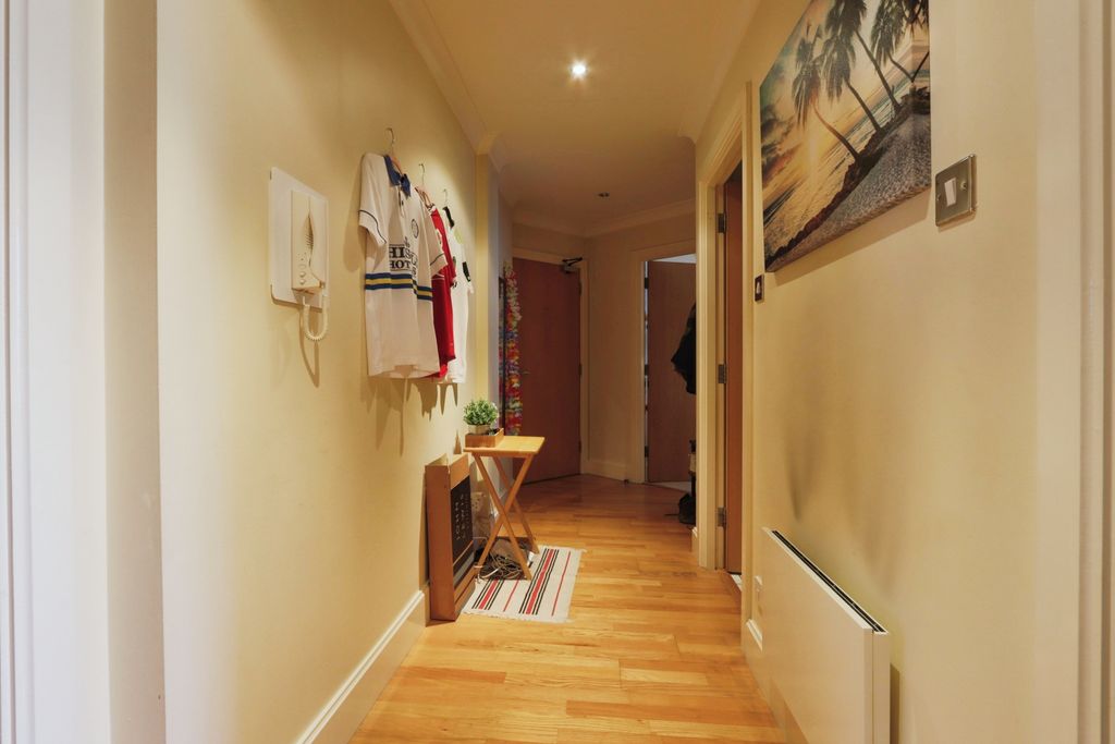 Property photo 3 of 15 Hallway