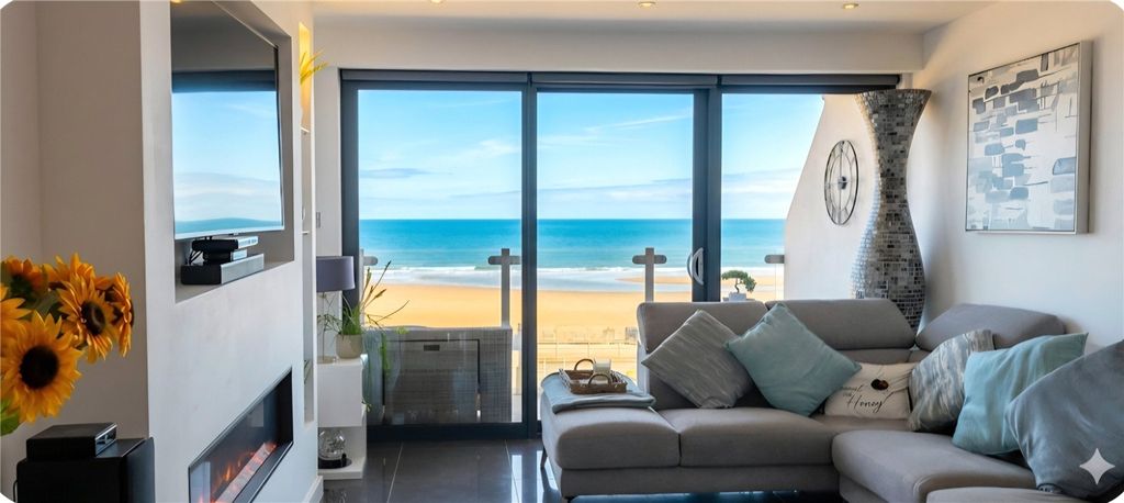 Property photo 1 of 32 Picture No. 37