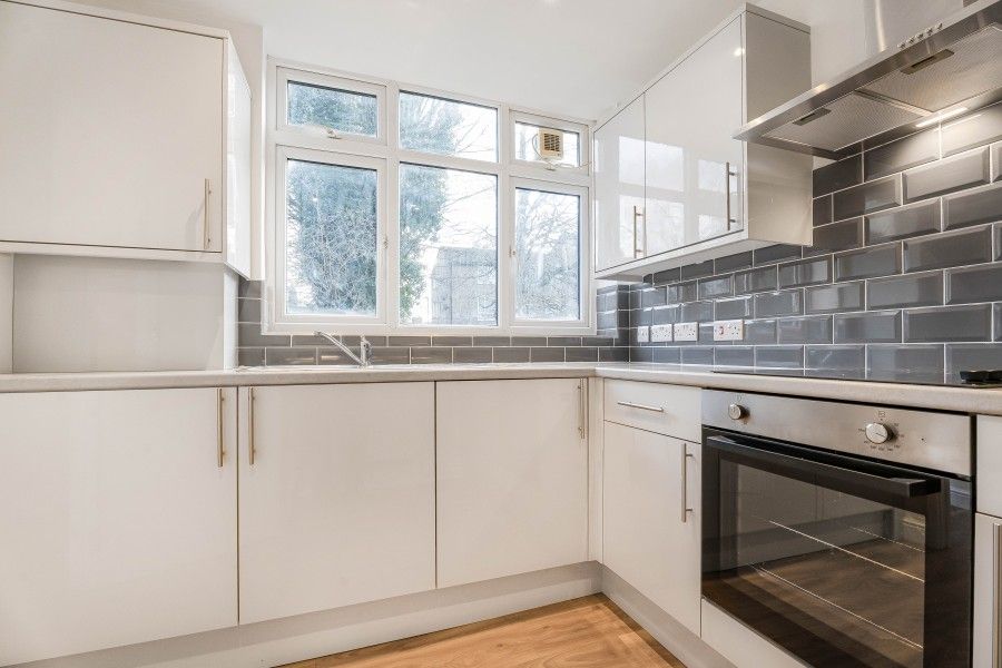 Property photo 3 of 24