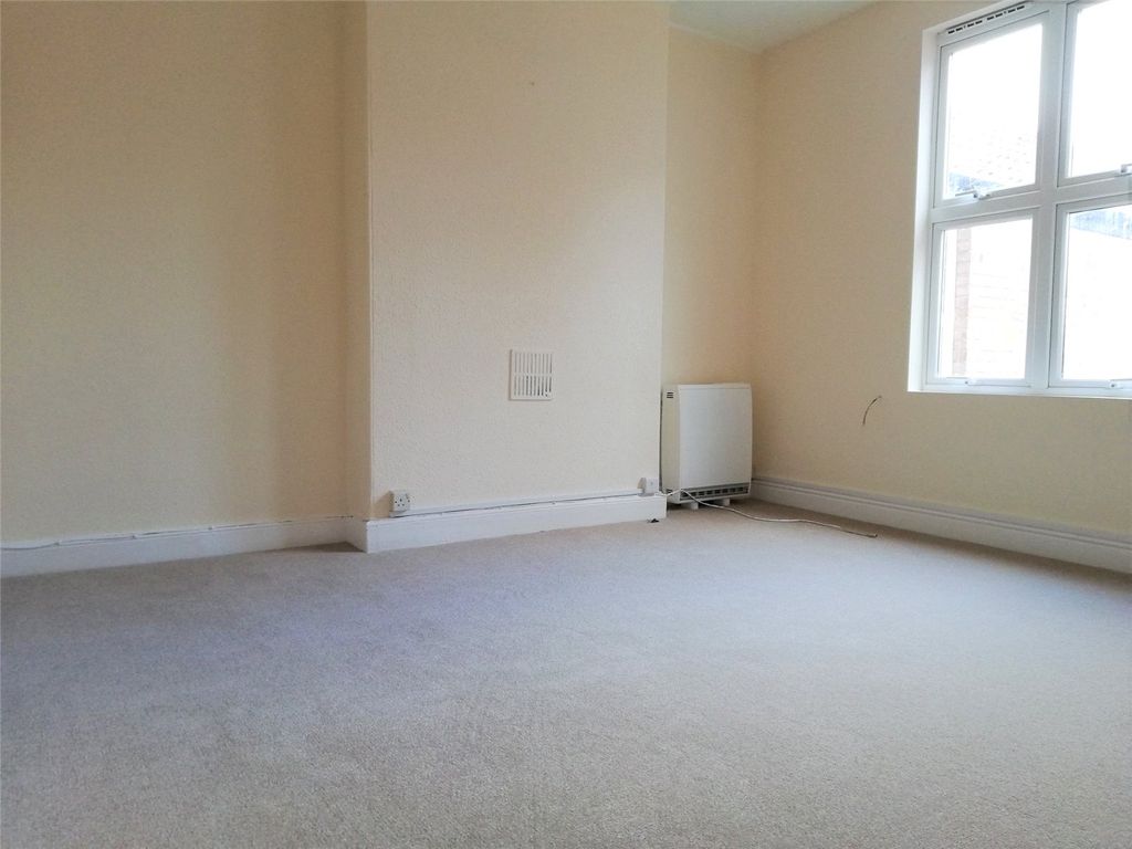 Property photo 3 of 7 Picture No. 11
