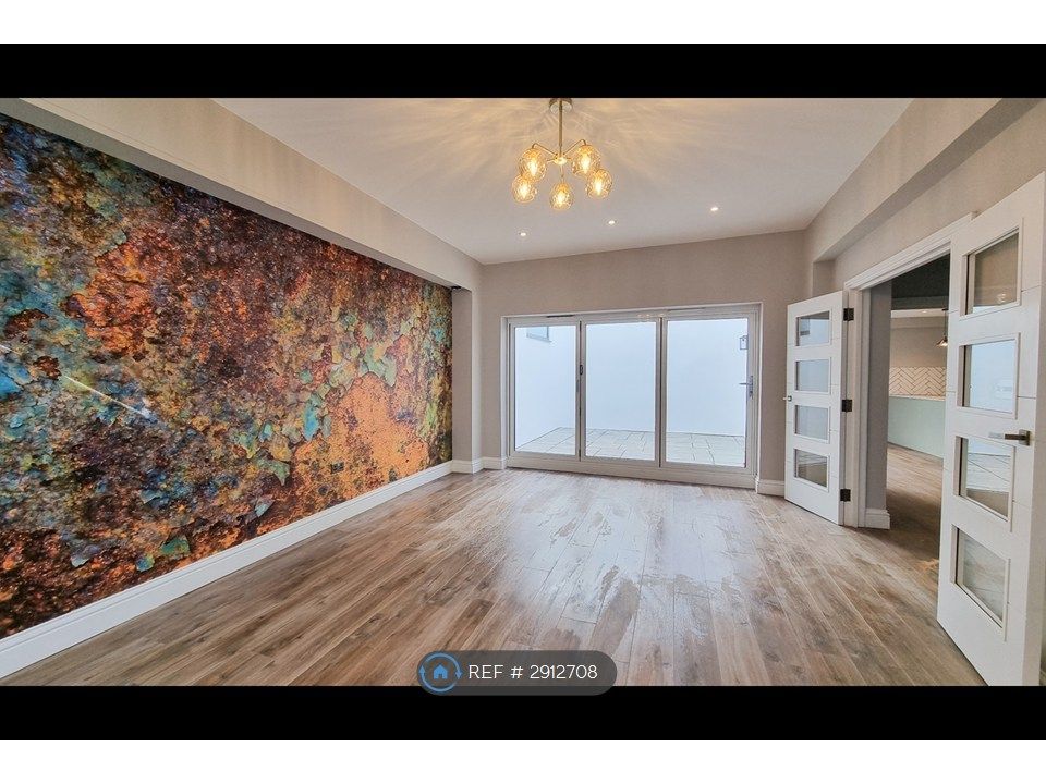 Property photo 1 of 26