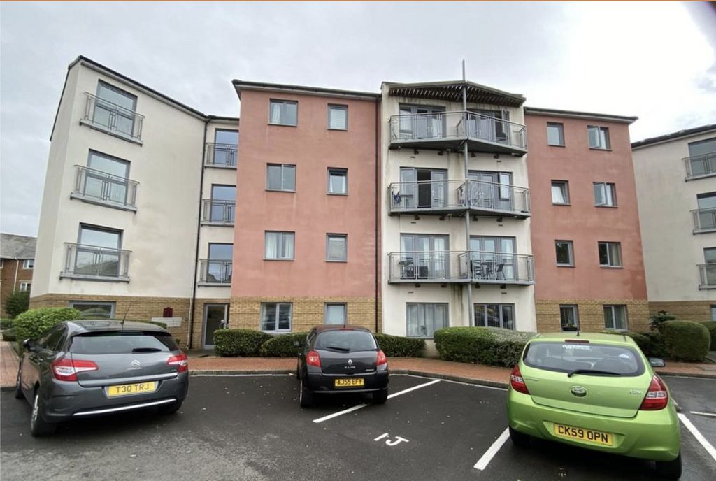 Property photo 1 of 15