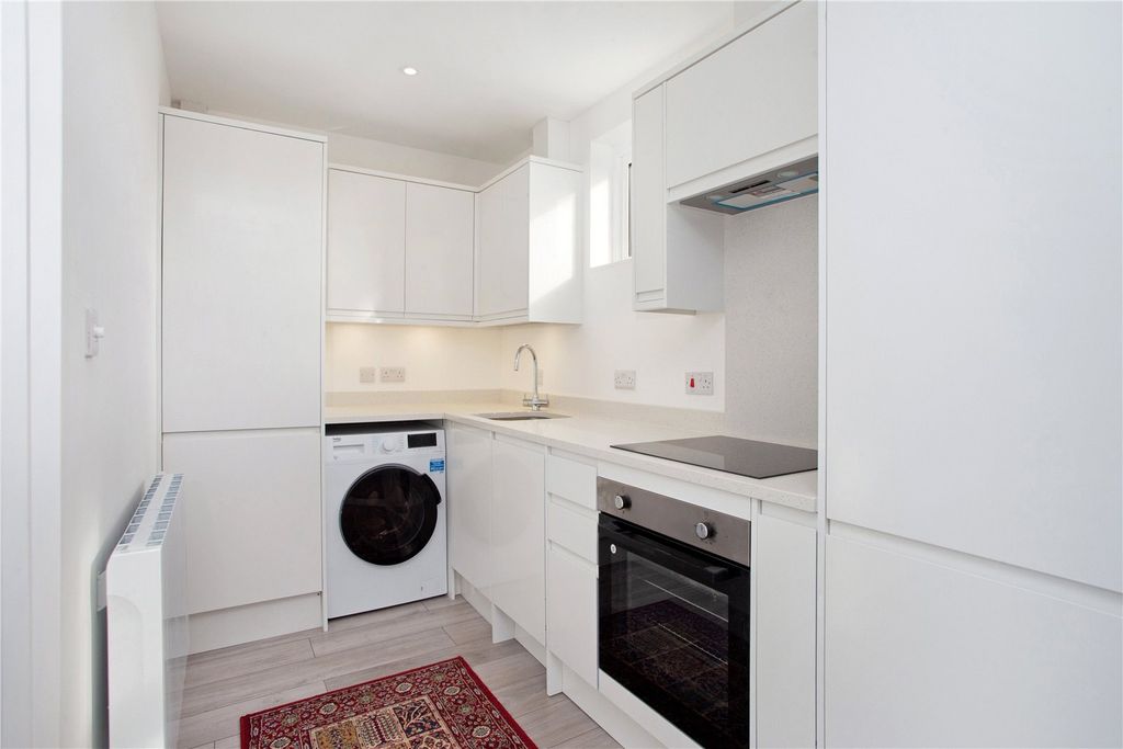 Property photo 2 of 12 Kitchen