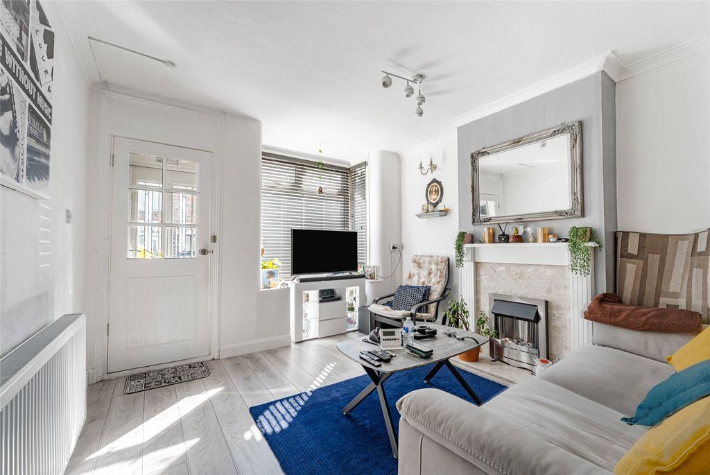 Property photo 3 of 13 Picture No. 04