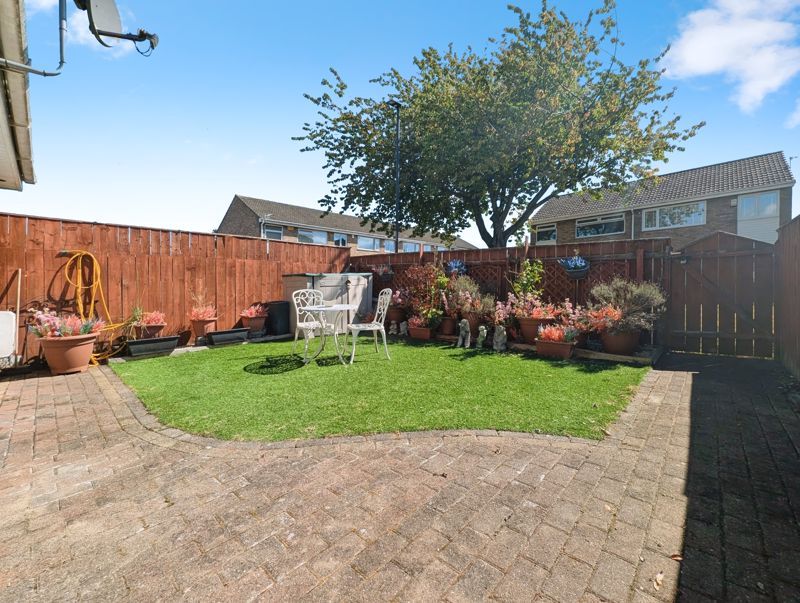 Property photo 2 of 9 Photo 8