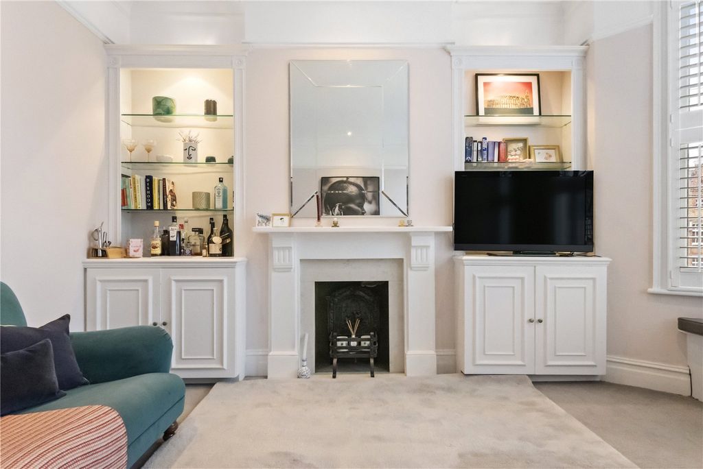 Property photo 2 of 10 Reception Room