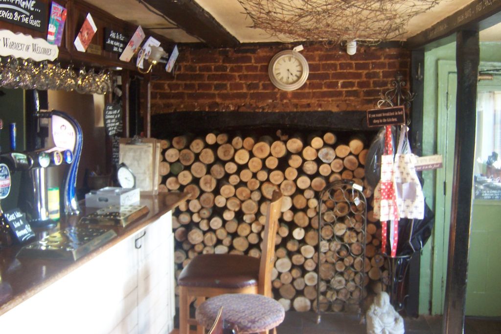 Property photo 3 of 7