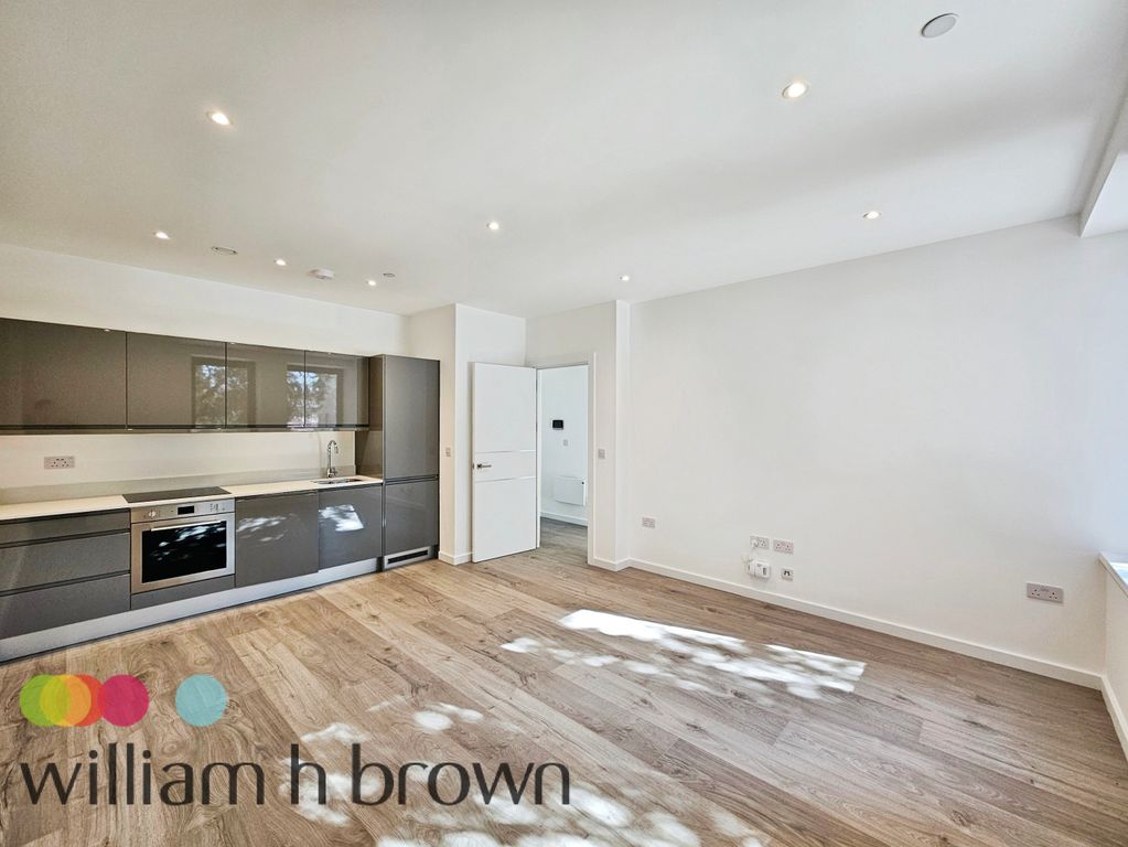 Property photo 1 of 8 Image