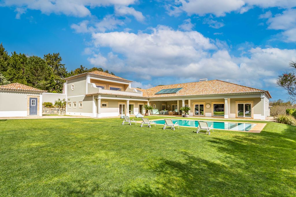 Property photo 1 of 64