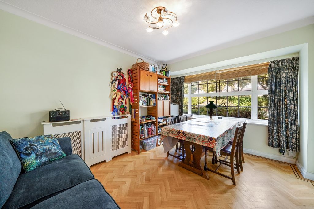 Property photo 3 of 19 5442903