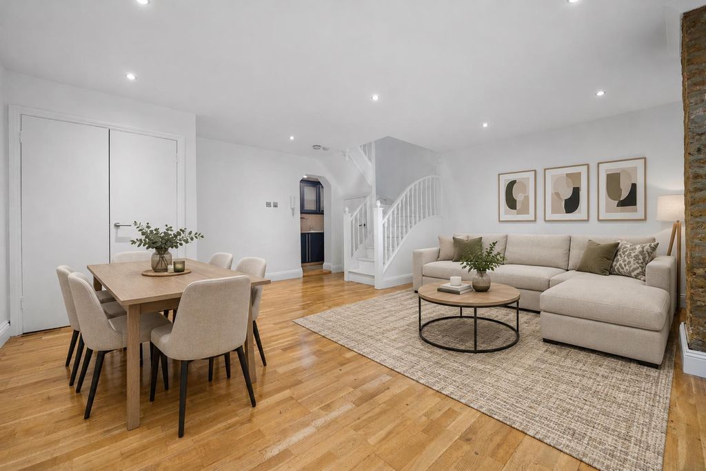 Property photo 1 of 7 Lr 1.Png