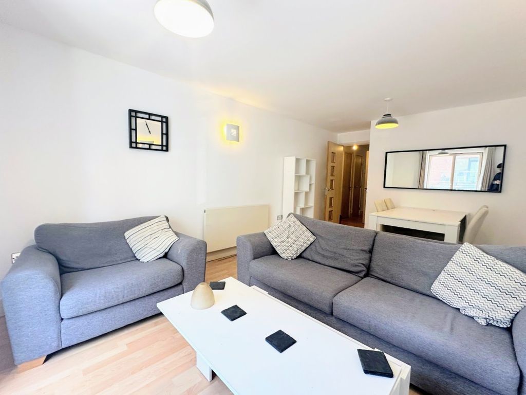 Property photo 2 of 11 Picture No. 46