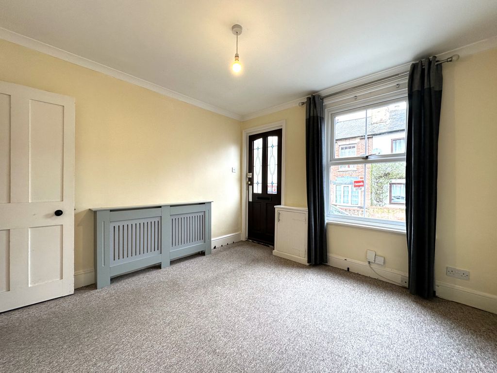 Property photo 3 of 13 Living Room