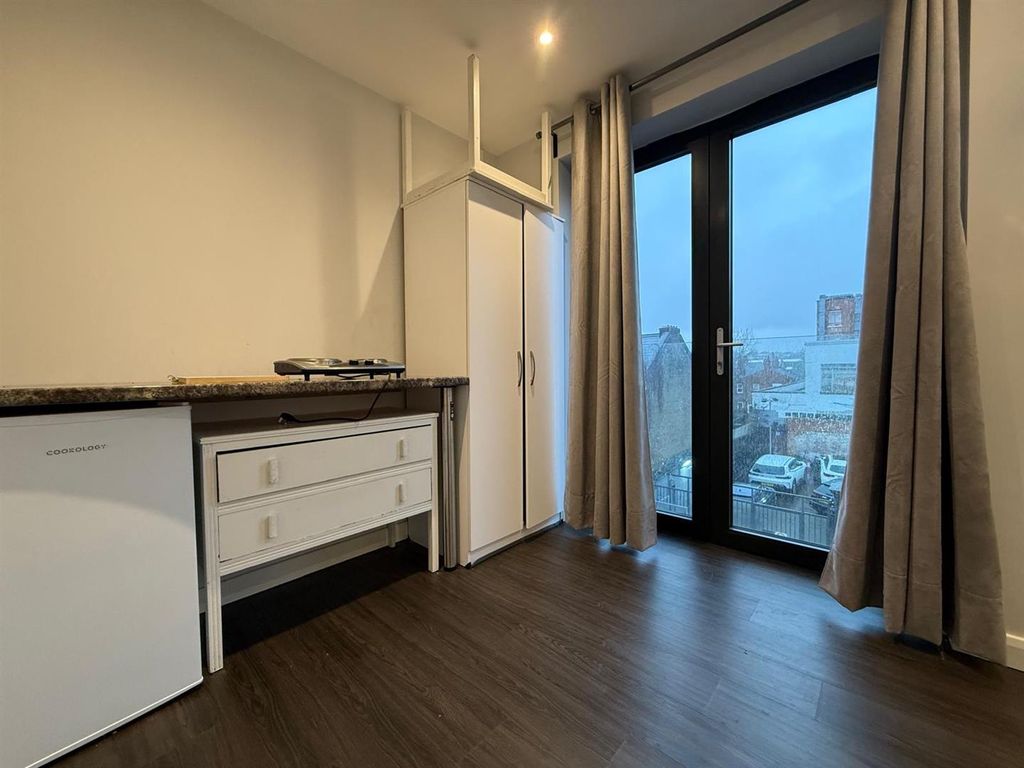 Property photo 2 of 6 Whatsapp Image 2026-01-08 At 16.02.06 - 2.Jpeg