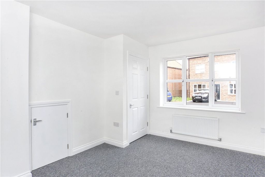 Property photo 3 of 7 Picture No. 05