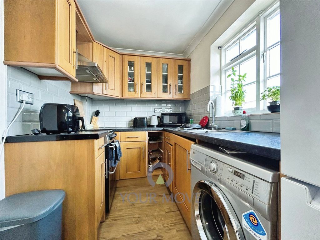 Property photo 2 of 8 Picture No. 03
