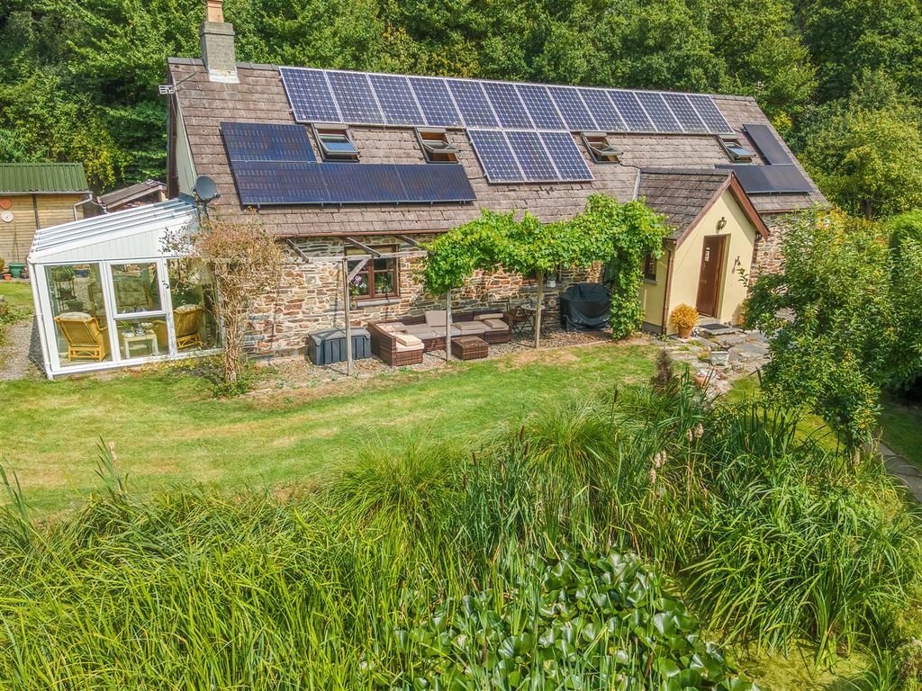 Property photo 1 of 78 House