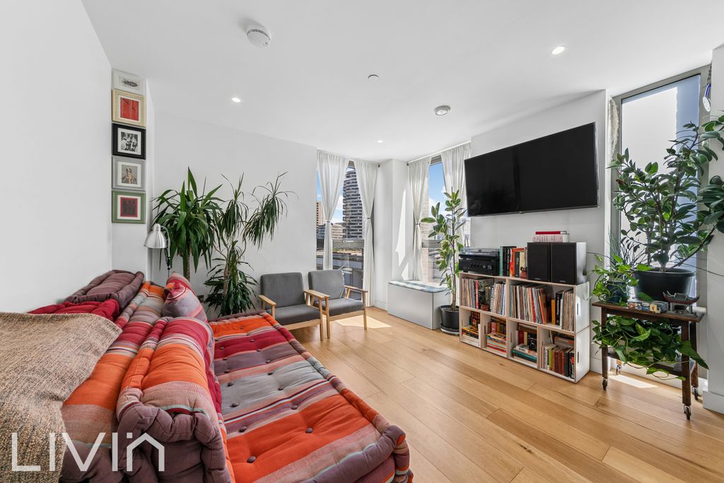 Property photo 1 of 10 Vita Apartments 55 -1