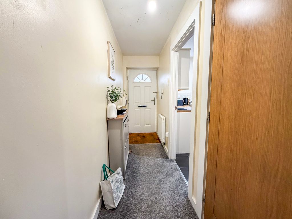 Property photo 2 of 12 Entrance Hallway