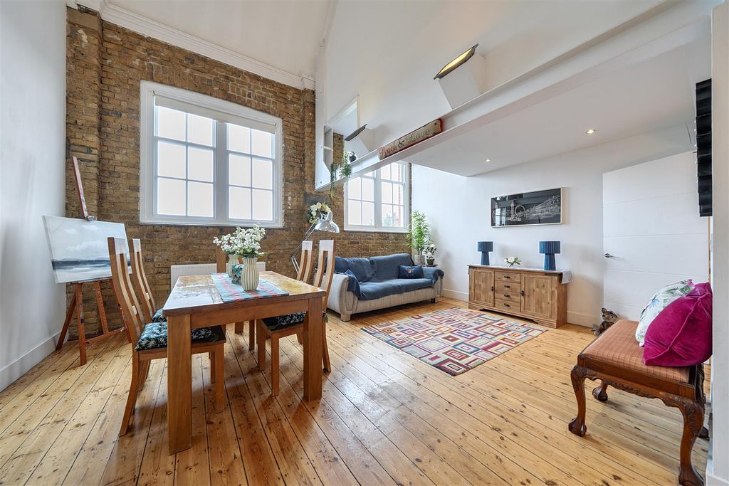 Property photo 1 of 23 1477761-4-6A2Aabbdcf4d0.Jpg