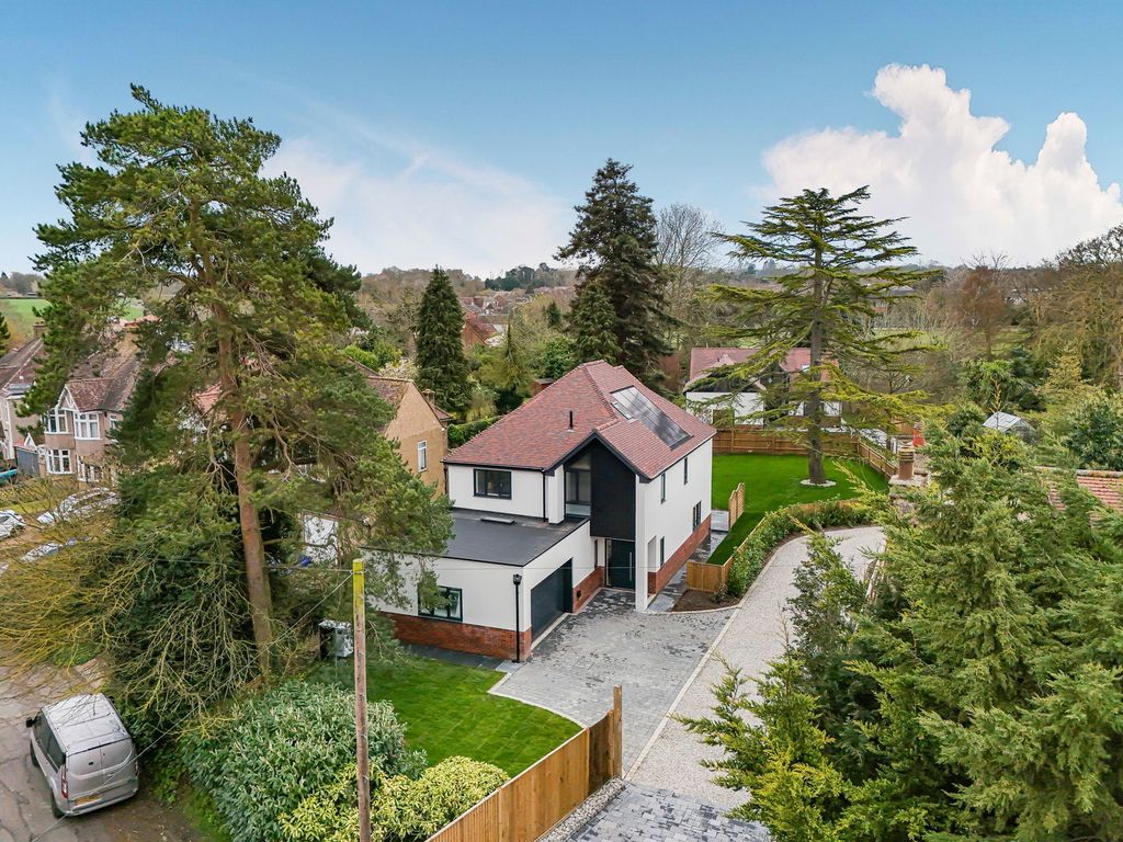 Property photo 2 of 45