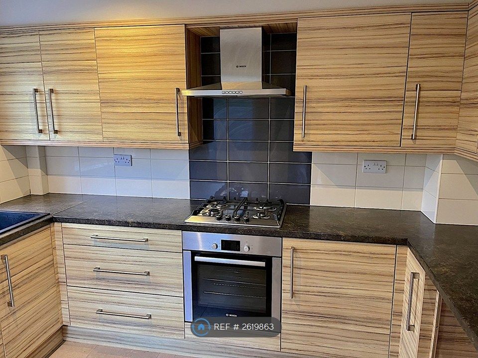 Property photo 2 of 26 Kitchen