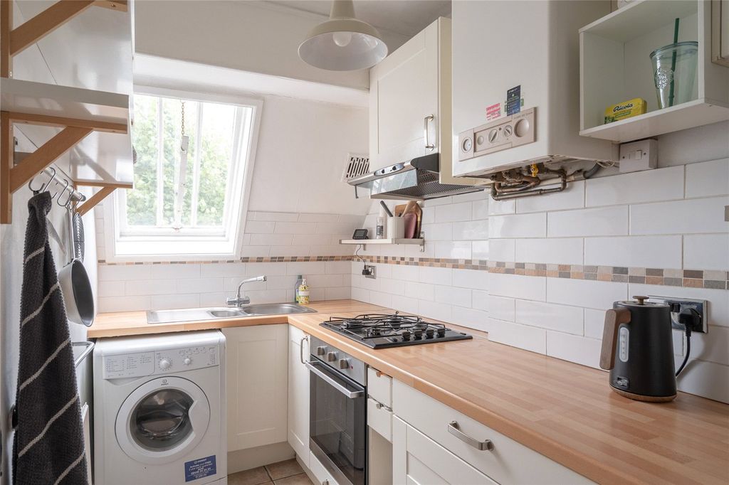 Property photo 2 of 13 Picture No. 05