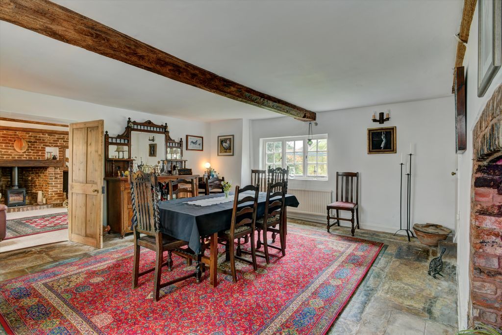 Property photo 3 of 14 Image