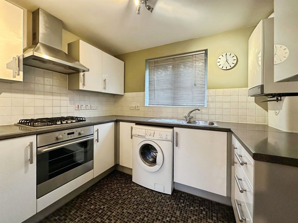 Property photo 2 of 12