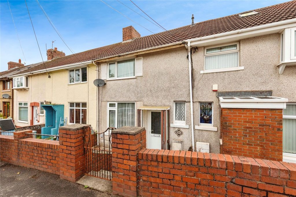 Property photo 1 of 34 Picture No. 35