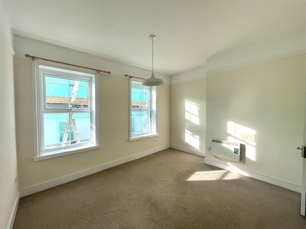 Property photo 3 of 7 Img_6592