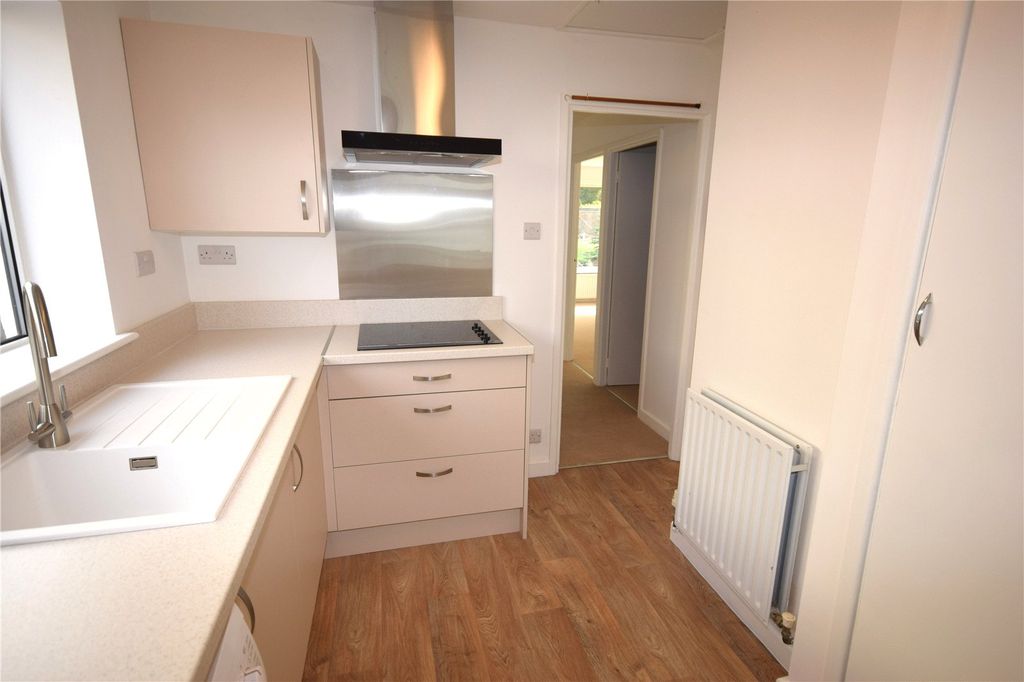 Property photo 3 of 18 Picture No. 32