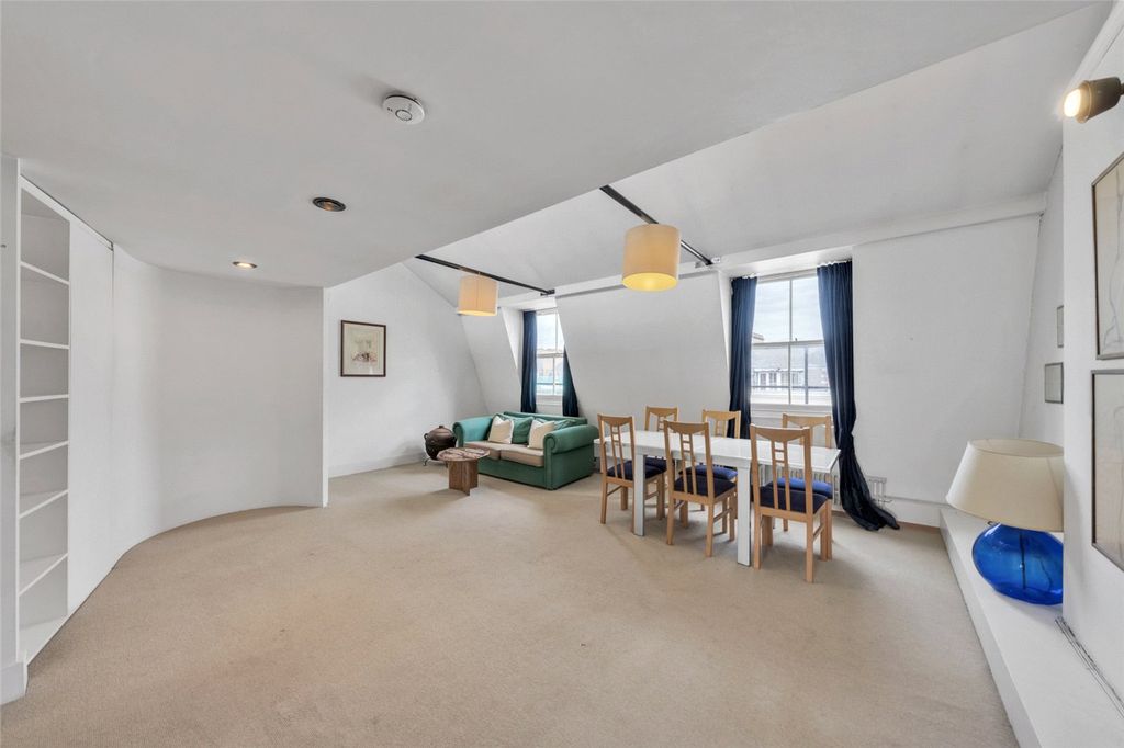 Property photo 1 of 15 Picture No. 06
