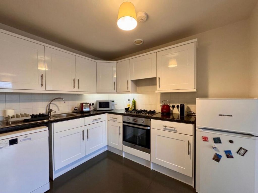 Property photo 2 of 5