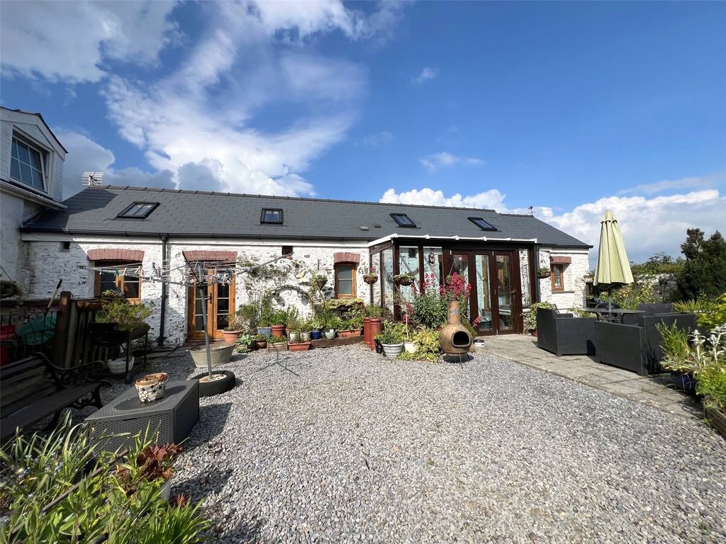 Property photo 2 of 49 Picture No. 85