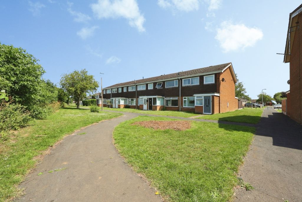 Property photo 1 of 12 4524800